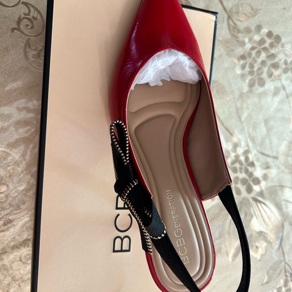 BCBGeneration Red and Black Slingback Heels - Picture 2 of 4